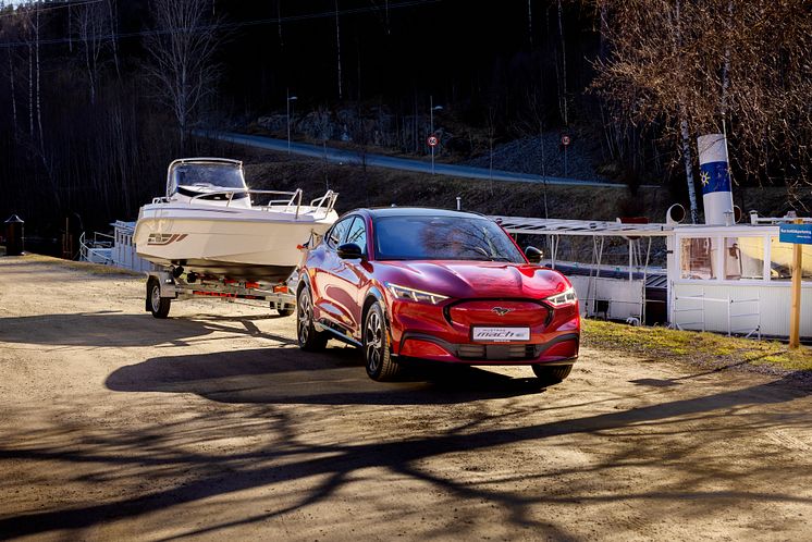 Ford Mustang Mach-E økt tilhengervekt 2022