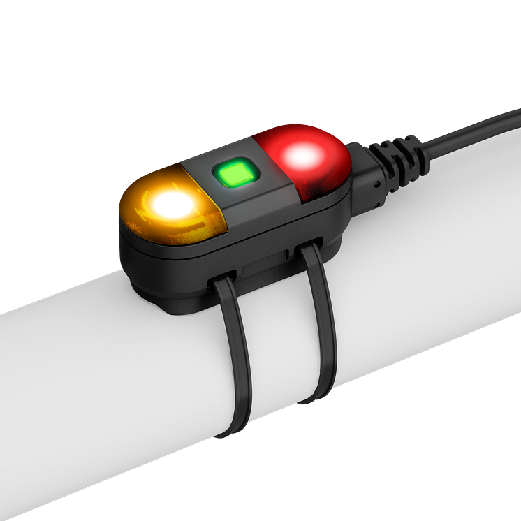 zumo_radar_OF_light_indicator_on_tube_front_right.png