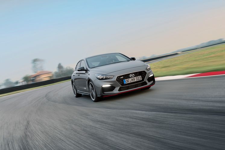 Helt nya Hyundai i30 Fastback N