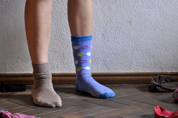 odd-socks-g1dfe9af70_1920.jpg