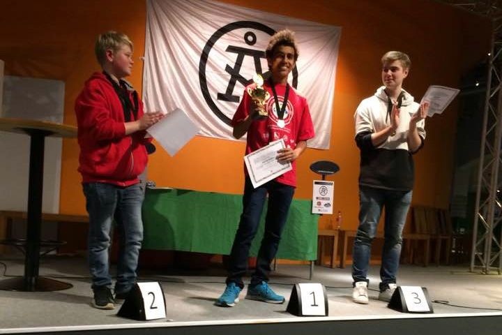 vinnare_sm_speedcubing2016