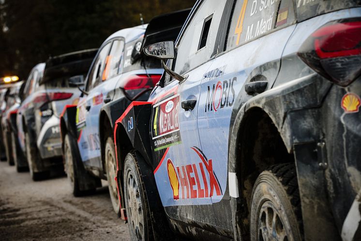 Hyundai Motorsport secures WRC runner-up position with Wales Rally GB result (4)