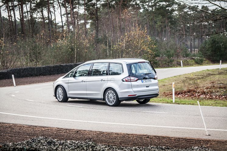 Ford Galaxy AWD (1)