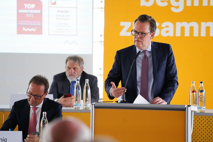 CEO und Finanzvorstand Marten Bunnemann bei der Hauptversammlung 2022 der Avacon AG