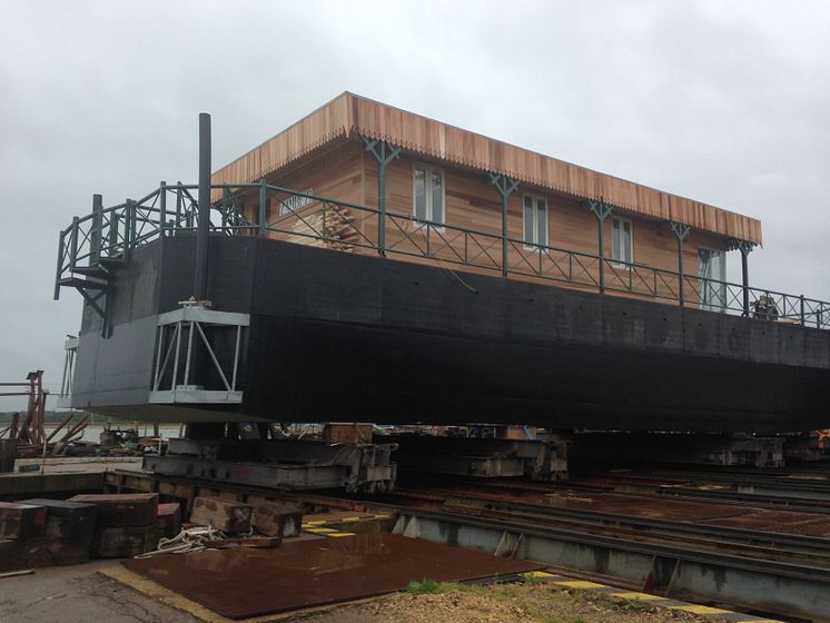 High res image - Sika UK - Luxury houseboat's concrete hull made watertight with Sika's concrete waterproofing systems