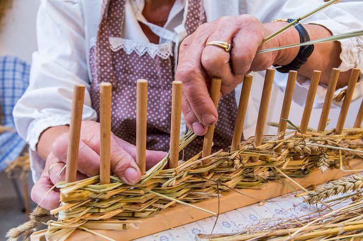 Die Kunst des Heuwebens wird im Heimathaus Clausnitz gezeigt