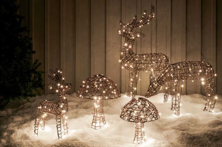 Rusta_2024_S4_Decoration_Light_Reindeer_1_I.jpg