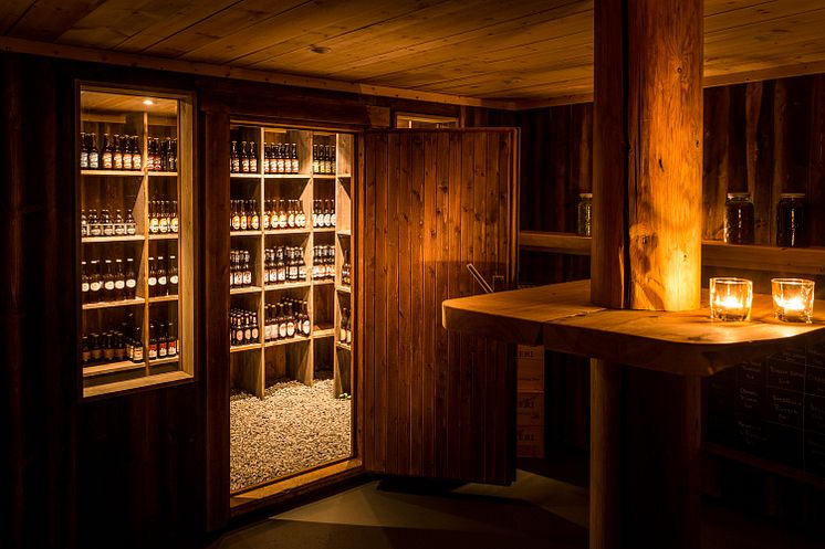 Hindsæter - beer cellar - Photo - Kristoffer Thuestad.jpg