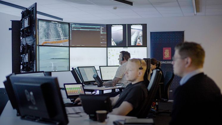 Kongsberg autonomous operation EU AUTOSHIP Eidsvaag Pioner Remote Operations Room