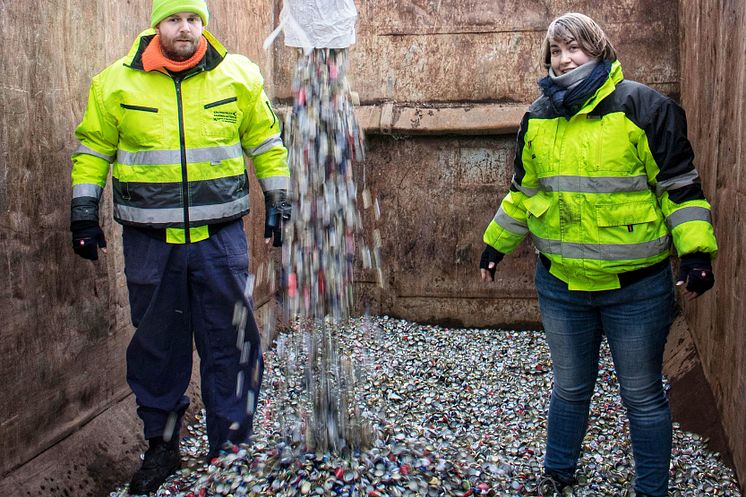 Weltrekord: 43,7 t Kronkorken, gesammelt für den Guten Zweck