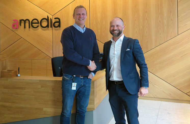 Lars Malmberg i Amedia sammen med Thomas Nilsen i Canon Norge