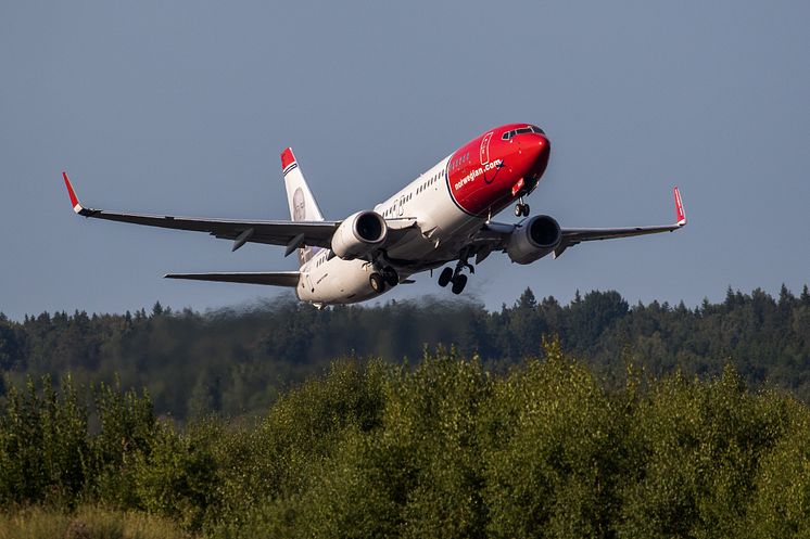 Norwegian Boeing 737-800