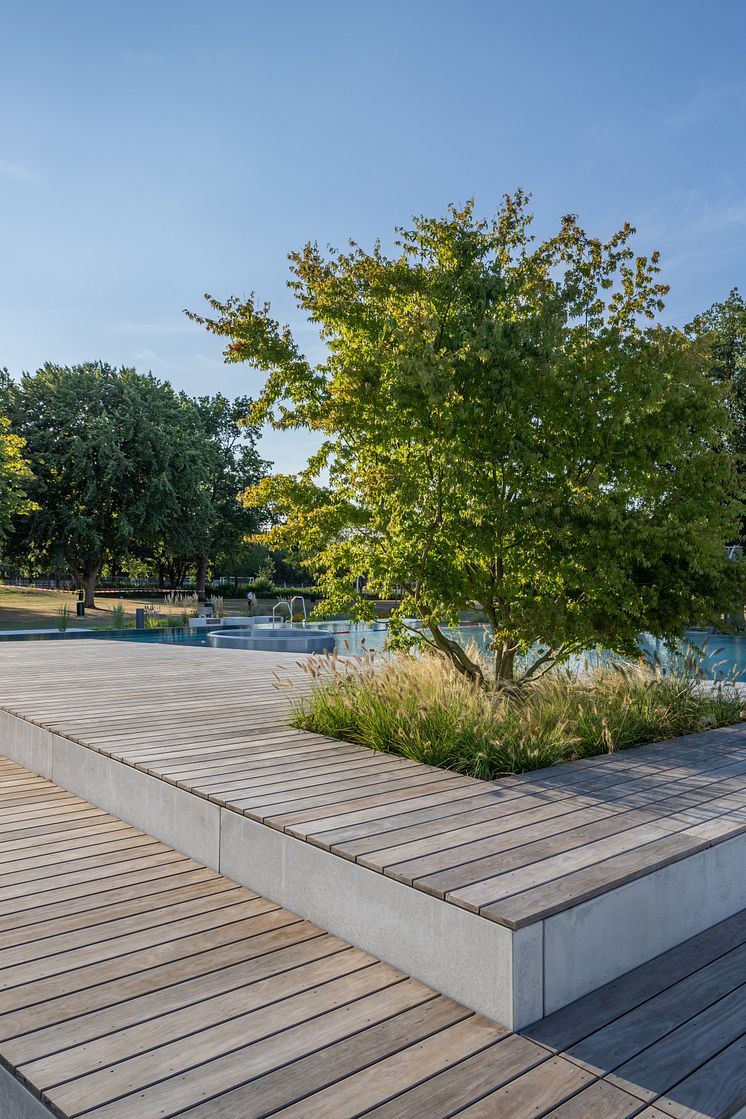  Schwimmen und Schwärmen im Badepark Berenbostel