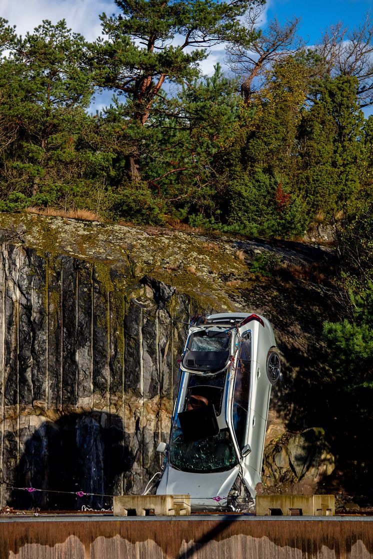Volvo Cars kollisionstest fald fra 30 meters højde