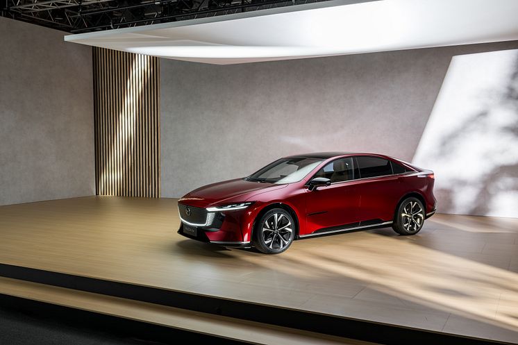 Mazda 6e