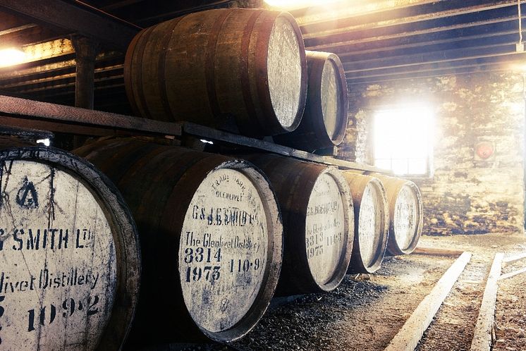 The Glenlivet Destillerie - Fasslagerung in der Speyside 