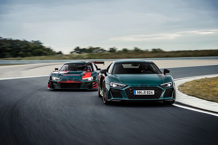 Audi R8 LMS og Audi R8 green hell