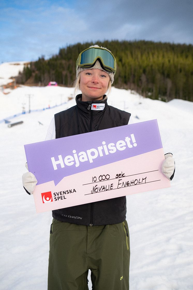 250411-SM-DAG-2-SNOWBOARD-SLOPESTYLE-HEJAPRIS-NOVALIE-ENGHOLM-FOTO-DANIEL-BERNSTÅL.jpg