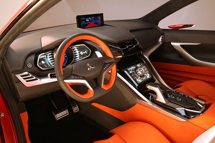 GMS 2015 XR-PHEV II ladbar hybrid