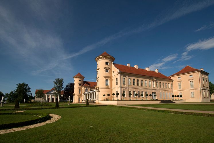 Schloss Rheinsberg mit Schlosstheater