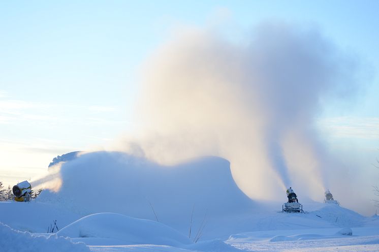 Produksjon av neste sesongs snø