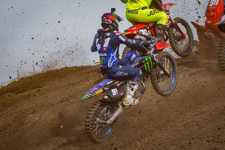 2021100403_004xx_MXGP_Rd11_シーワー選手_4000