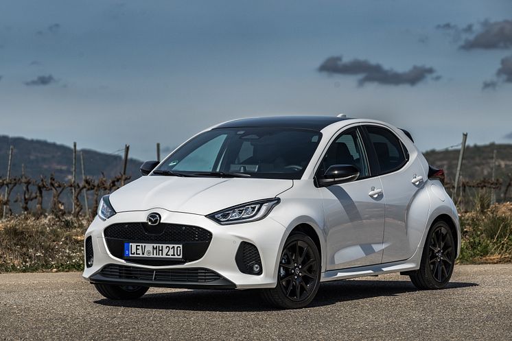 2024_mazda2-hybrid_spain_still-28_highres