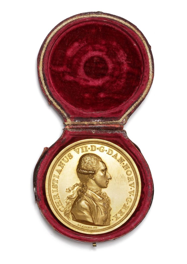 Foto: Medaljen for Ædel Daad / Pro Meritis, 1771.  Hammerslag: 440.000 kr. 
