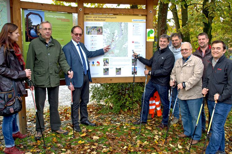 Natur wird zum Fitness-Studio - Bayernwerk eröffnet Aktiv- und Gesundheitspark