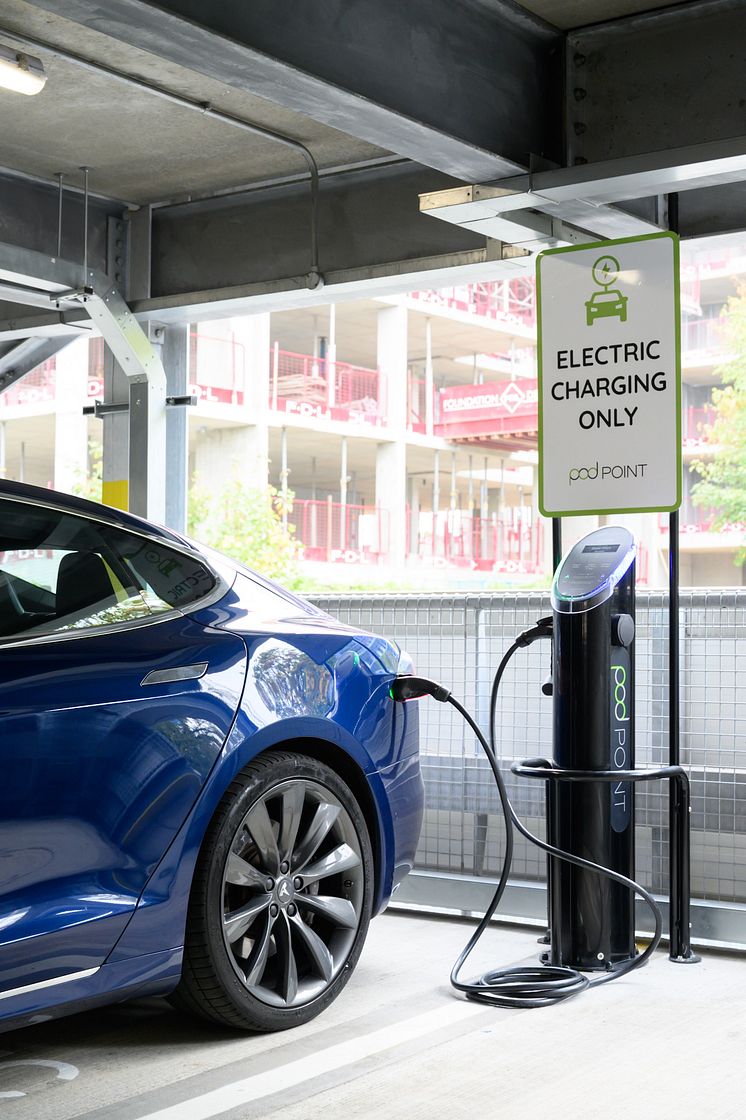 Mims Davies MP joins Govia Thameslink Railway to open a new EV charging hub in Haywards Heath