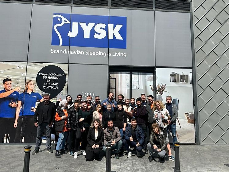JYSK Turkiye opening team