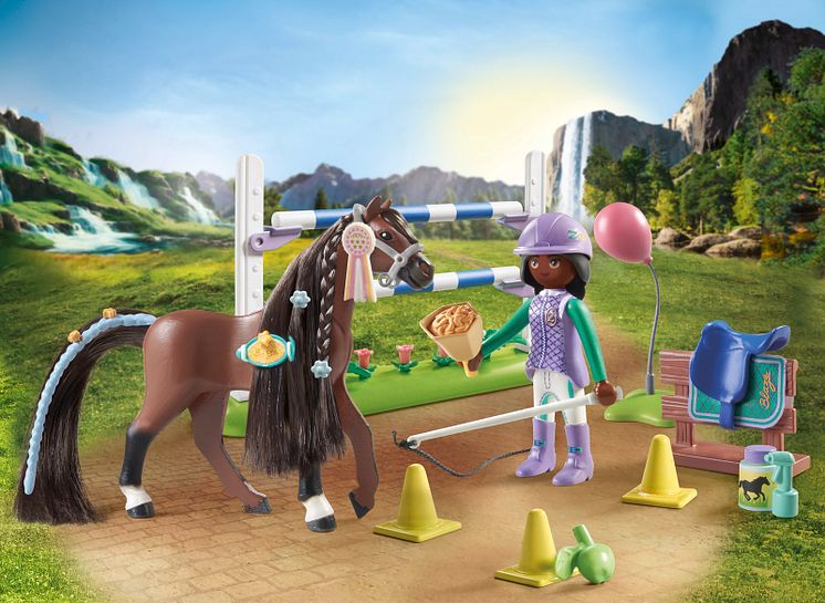 Zoe & Blaze mit Turnierparcours (71355) von PLAYMOBIL