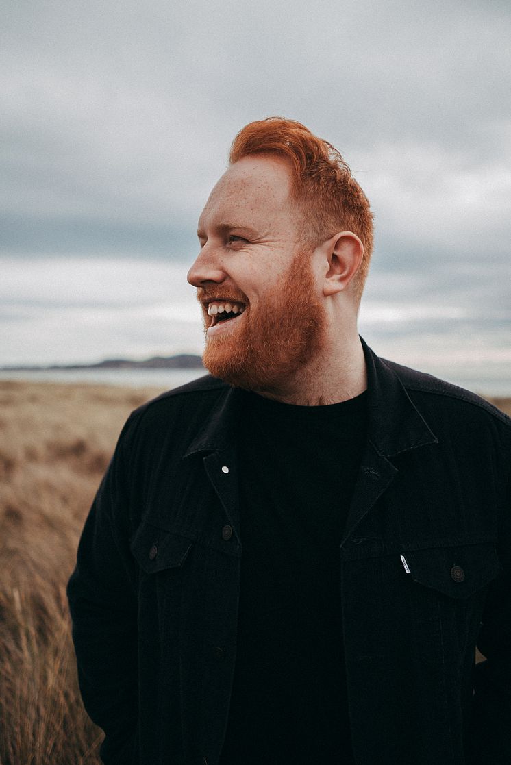 Gavin James Press image 2018 