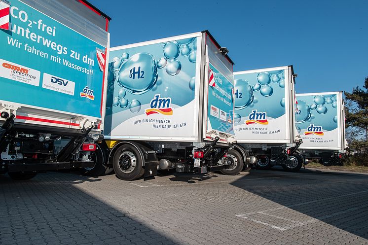 Belieferung der Nürnberger dm-Märkte mit Wasserstoff-Lkw_3