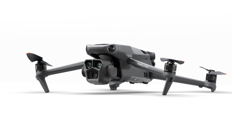 DJI Mavic 3 Pro 17