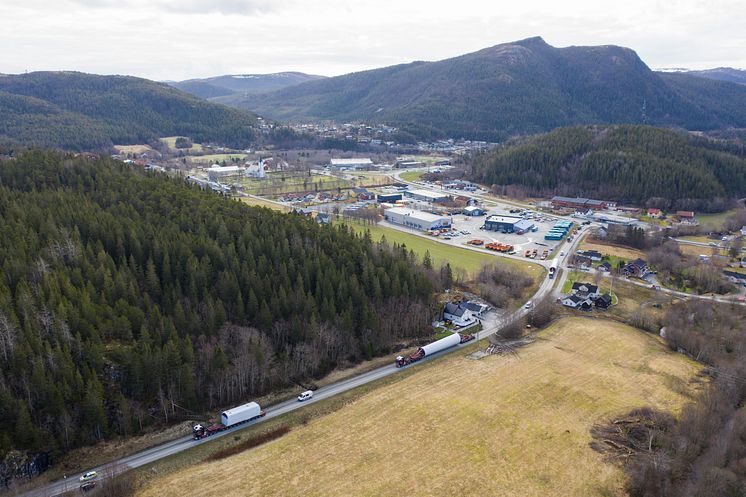 Transport fra Monstad til Kvenndalsfjellet, 27.4.2020