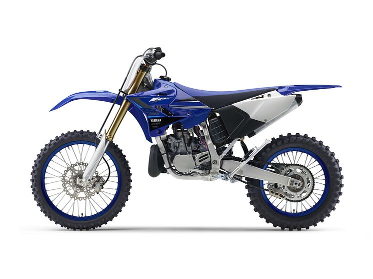 2019062002_010xx_YZ_Enduro_YZ250X_ディープパープリッシュブルーソリッドE_2_4000