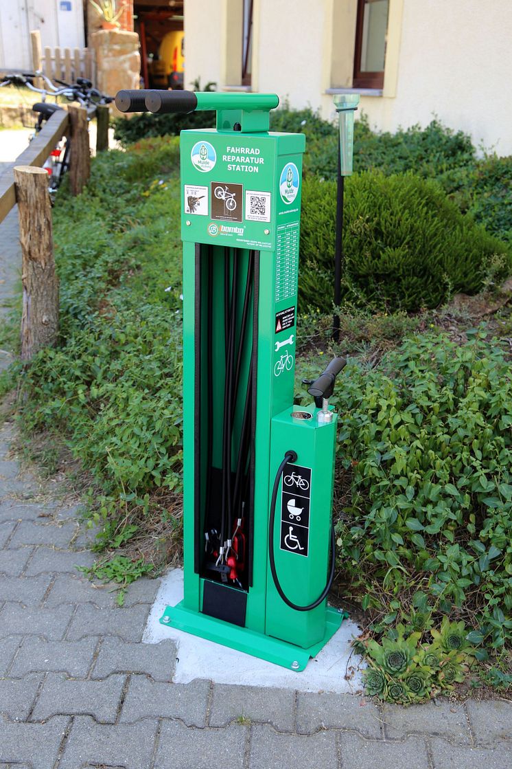 Fahrrad-Selbsthilfewerkstatt am Landgasthof Dehnitz