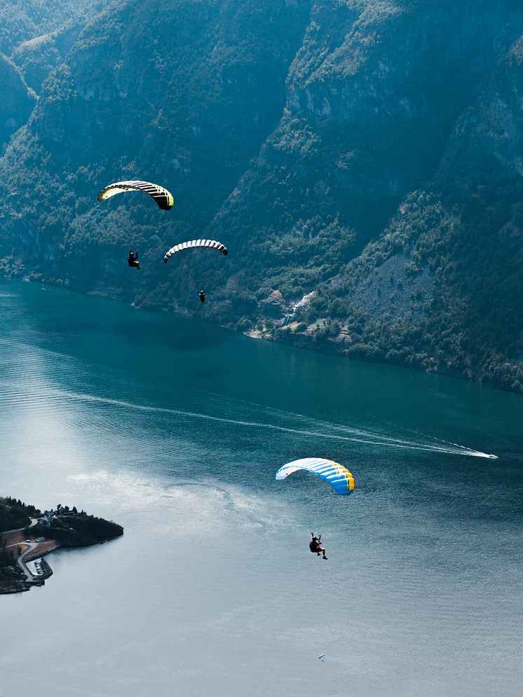 Speedflygarar over Aurlandsfjorden