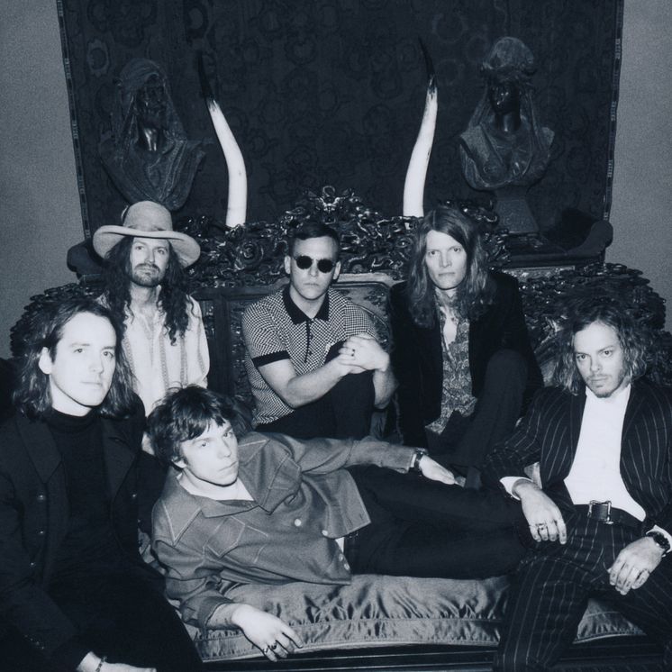 37 Cage the Elephant Neil Krug-142071937