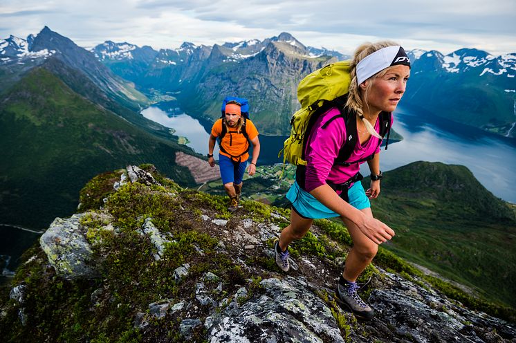 Trail running and hiking  Hjørundfjorden-Photo - Mattias Fredriksson - VisitNorway.com (3).tif