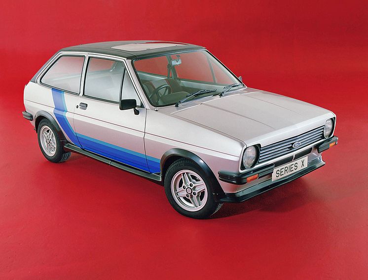 FordFiesta_1976-1983_1976_01