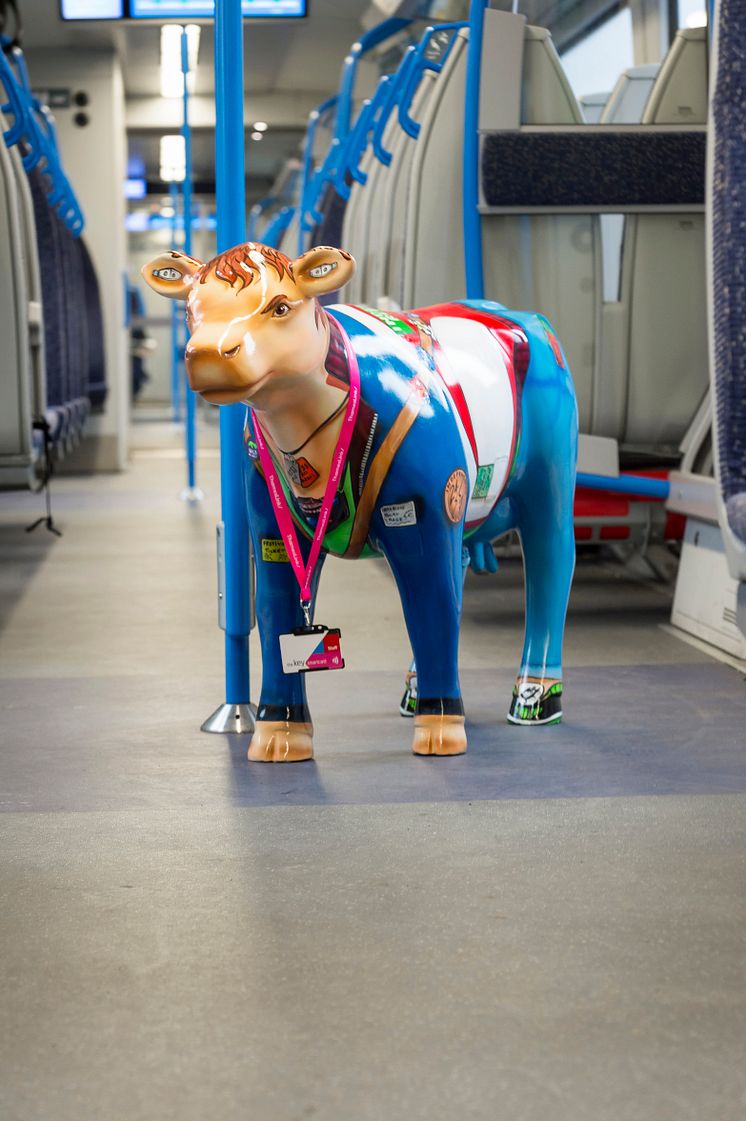 Cow-respondent travels on Thameslink