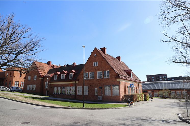 JM säljer