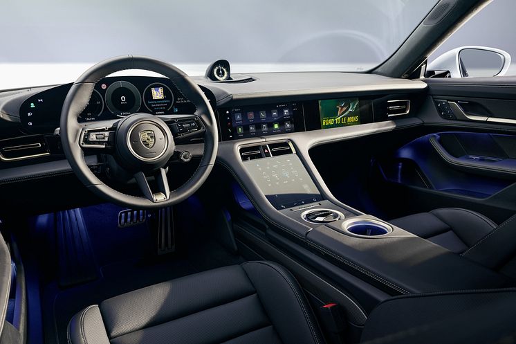 Porsche Communication Management