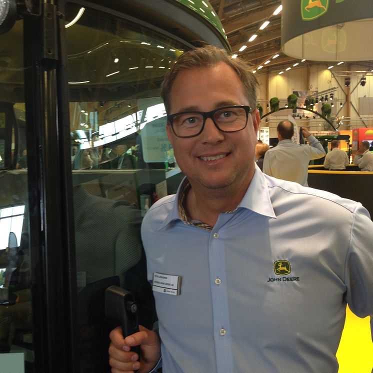 Peter Lundgren, Territory Manager på Svenska John Deere AB.