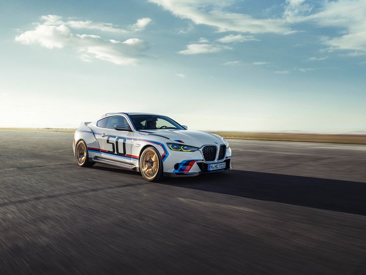 P90488870_lowRes_the-bmw-3-0-csl-dyna (1)