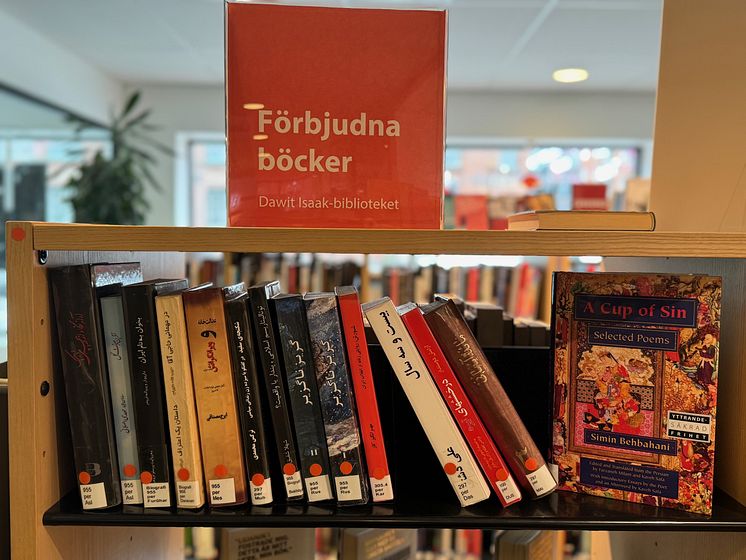 förbjuden Iransk litteratur.jpg