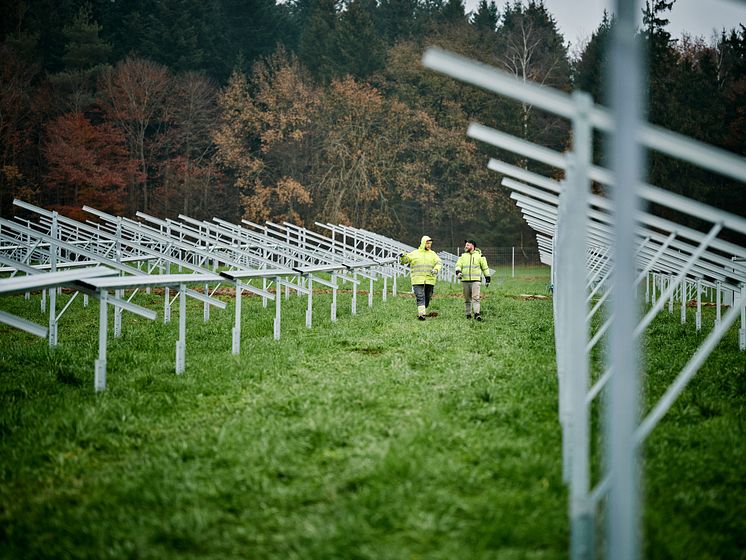 SECURSUN_Pressefoto_Solarpark-im-Bau