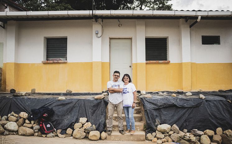 Luis Fernando Chávez och Daysi Méndez i El Slavador foto  Philip Krook.jpg